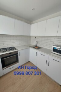 Продаж квартири, Харків, р‑н. 5-ий мікрорайон, ст.м. 23 Серпня, 23-го Серпня вулиця, буд. 51Б