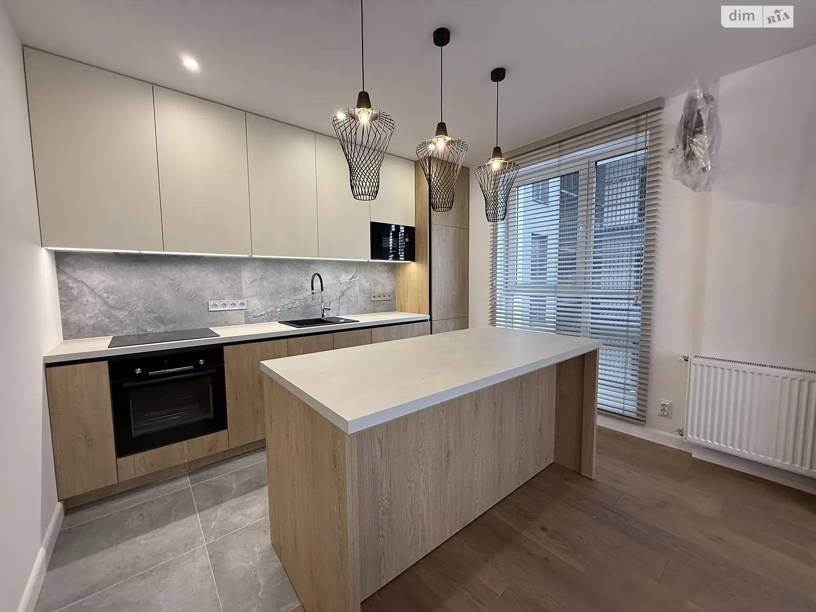 2-кімнатна квартира 79 кв. м у Тернополі, вул. Шептицького Андрія Митрополита, 5 - фото 1