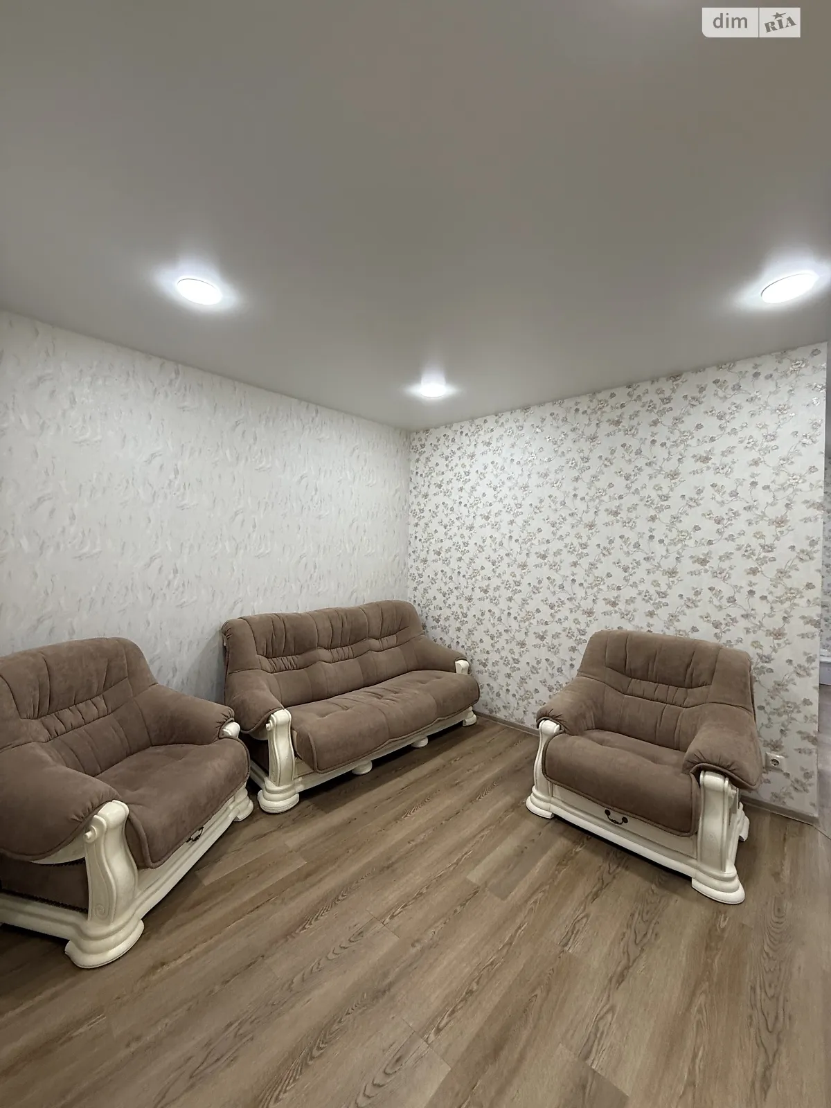 Сдается в аренду 1-комнатная квартира 50 кв. м в Хмельницком, ул. Нижняя Береговая, 2/2 - фото 1