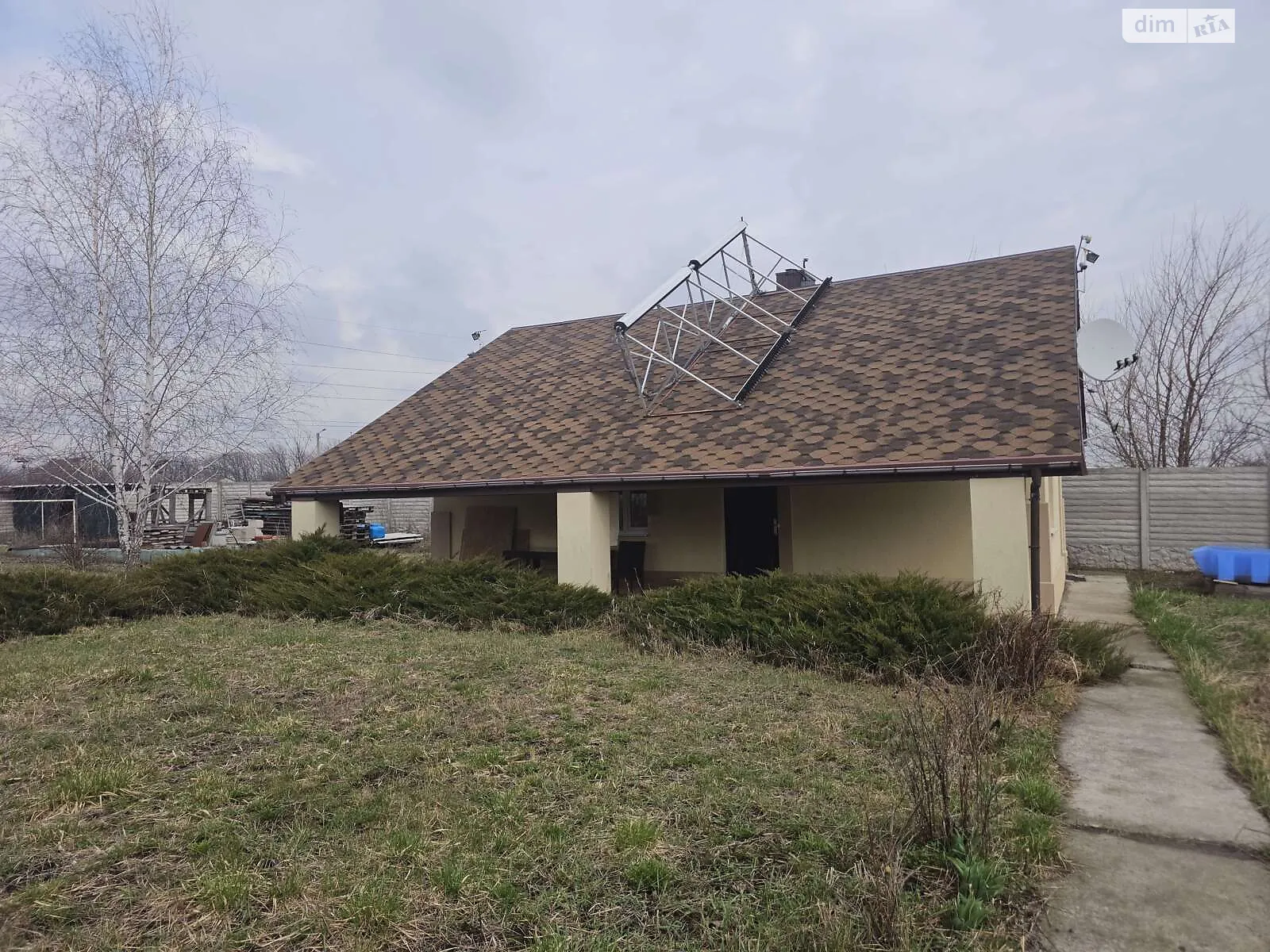 Продается дом на 2 этажа 65.1 кв. м с бассейном, цена: 80000 $ - фото 1