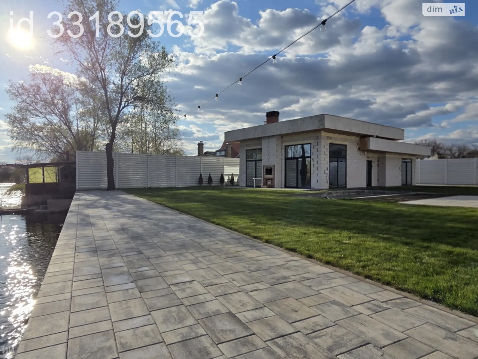 Продается одноэтажный дом 101.4 кв. м с бассейном, цена: 160000 $ - фото 1