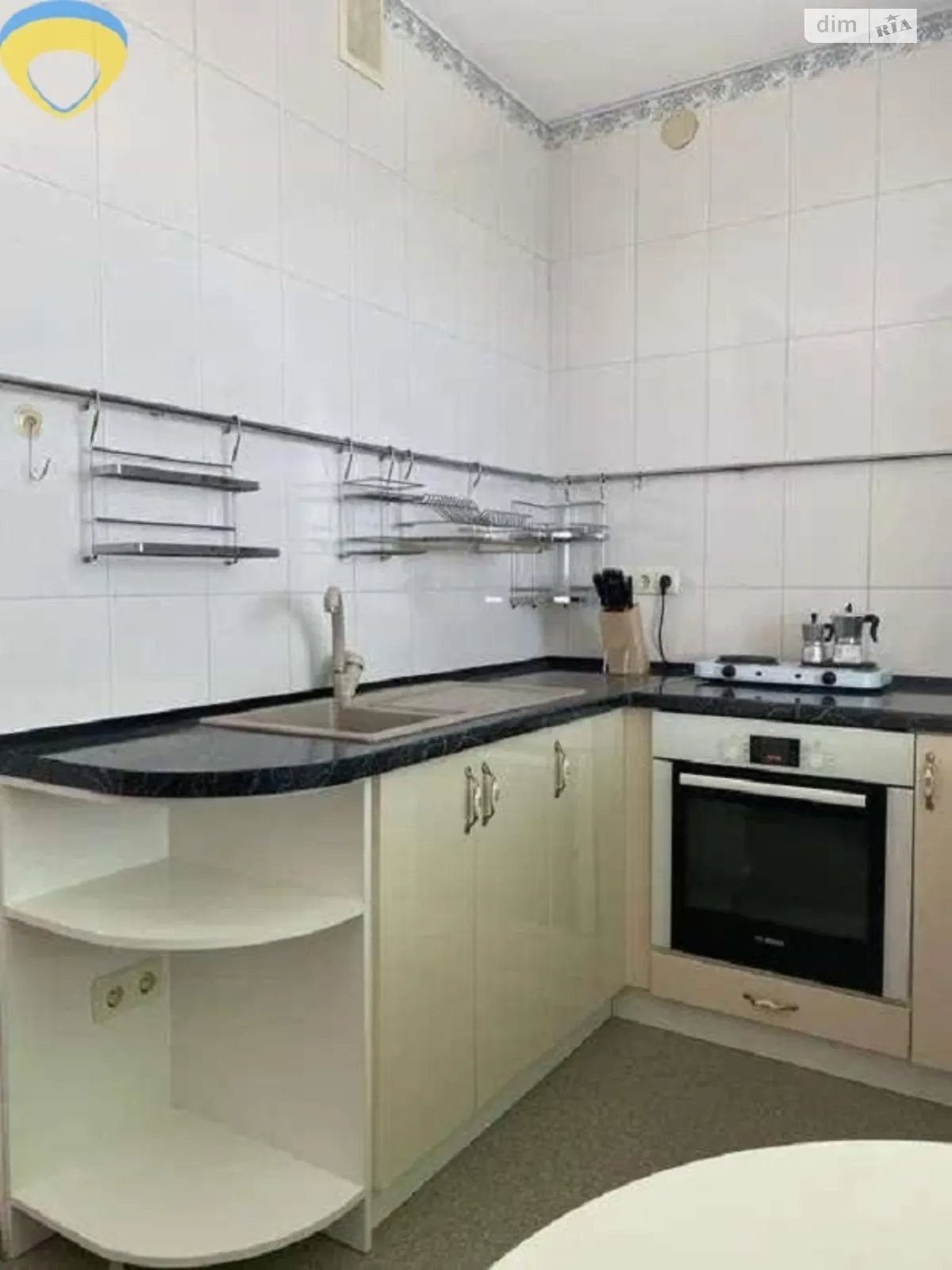 Продается 2-комнатная квартира 45 кв. м в Фонтанке, ул. Центральная - фото 1