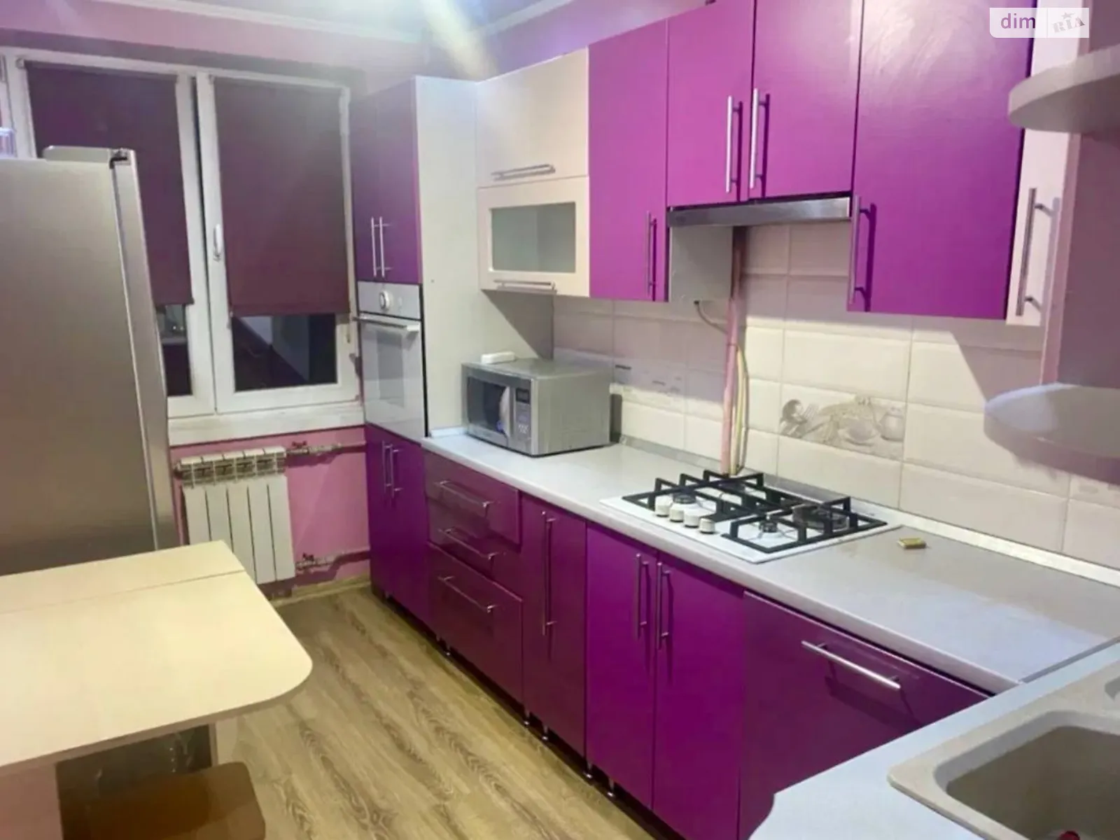 Сдается в аренду 2-комнатная квартира 52 кв. м в Черновцах, просп. Независимости - фото 1