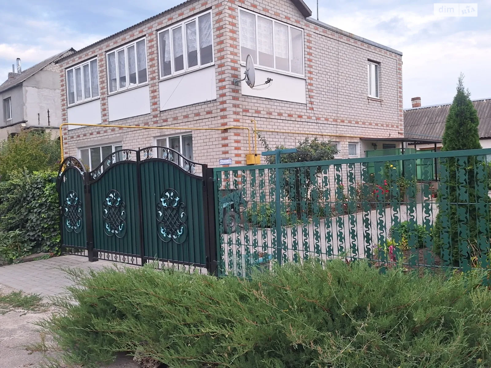 Продается дом на 2 этажа 170.2 кв. м с верандой, цена: 100000 $ - фото 1