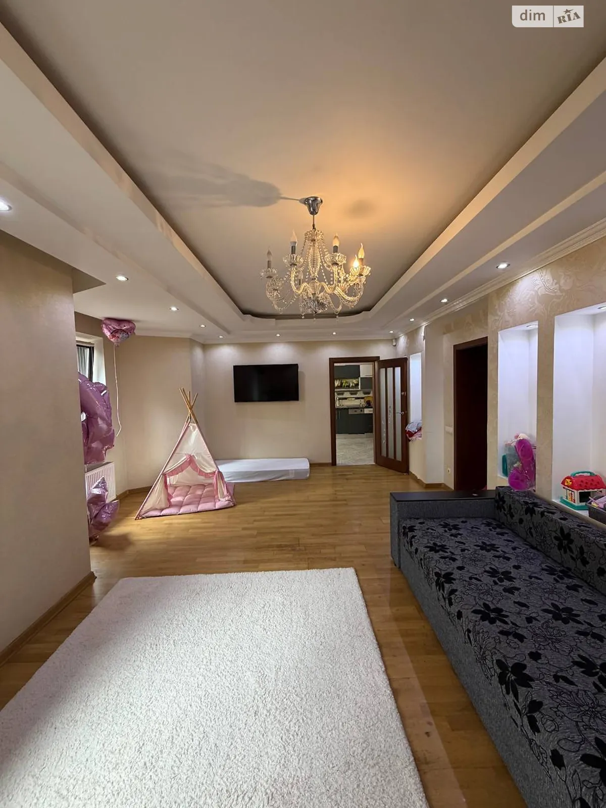 Продается одноэтажный дом 125 кв. м с гаражом, цена: 210000 $ - фото 1