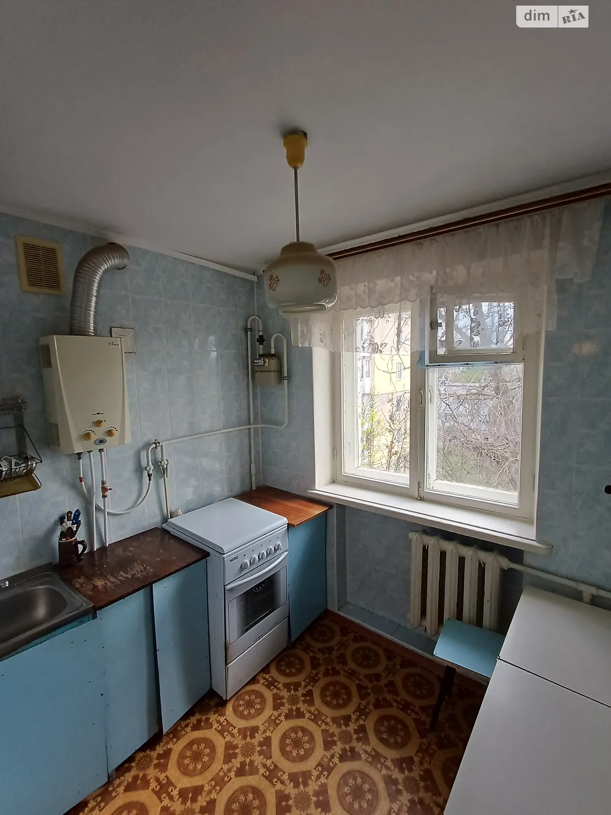 Продается 3-комнатная квартира 58 кв. м в Николаеве, ул. Винграновского, 43А - фото 1