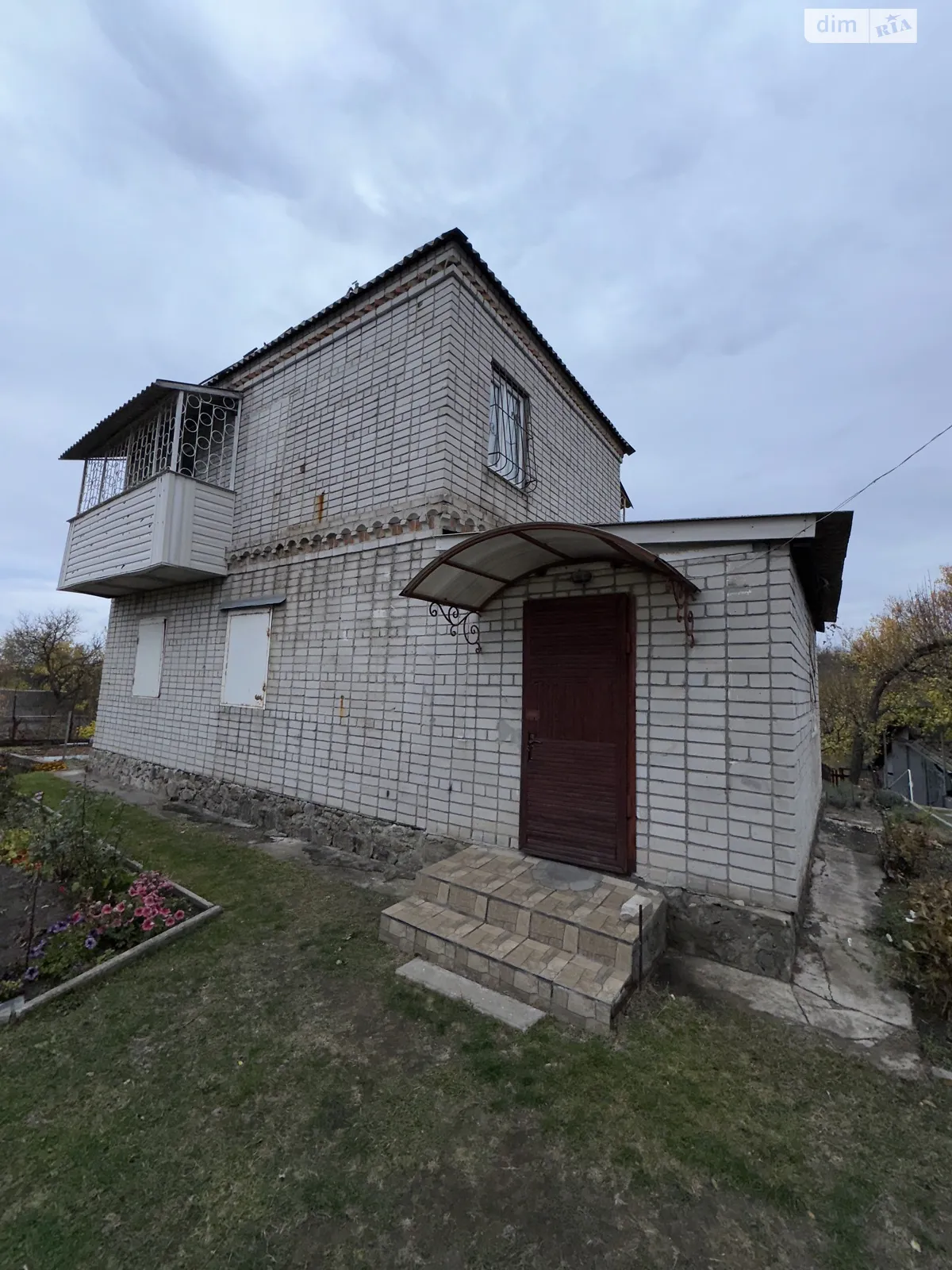 Продается дом на 2 этажа 99.7 кв. м с подвалом, цена: 28000 $ - фото 1