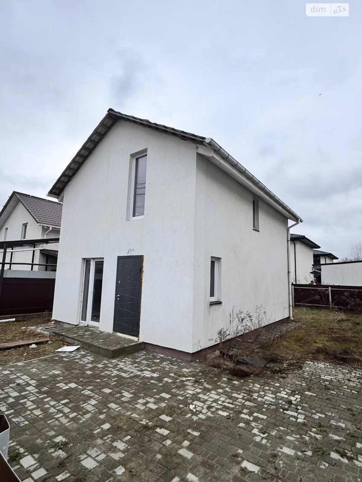 Продается дом на 2 этажа 72 кв. м с участком, цена: 88000 $ - фото 1