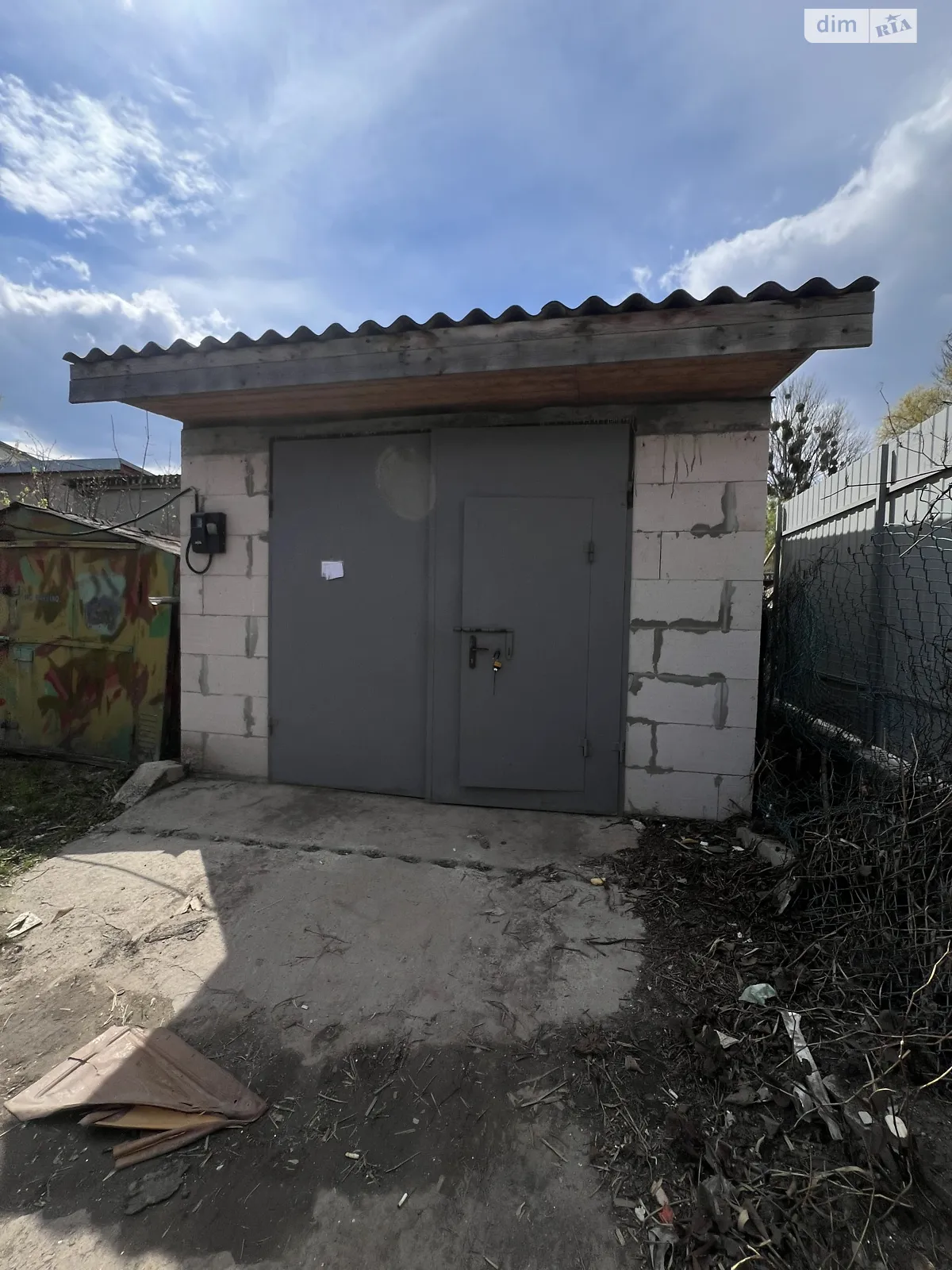 Продается место в гаражном кооперативе под бус на 20.2 кв. м, цена: 13500 $ - фото 1