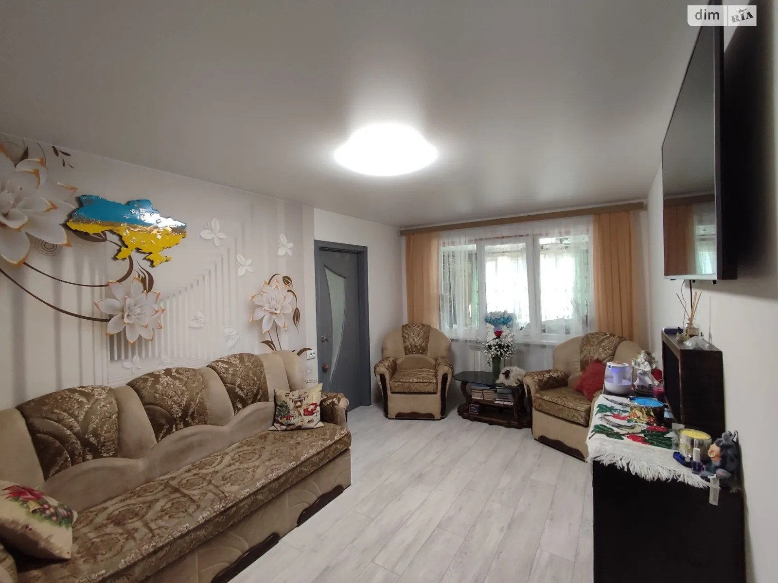 Продается 3-комнатная квартира 84.6 кв. м в Ивано-Франковске, ул. Вячеслава Черновола, 138 - фото 1