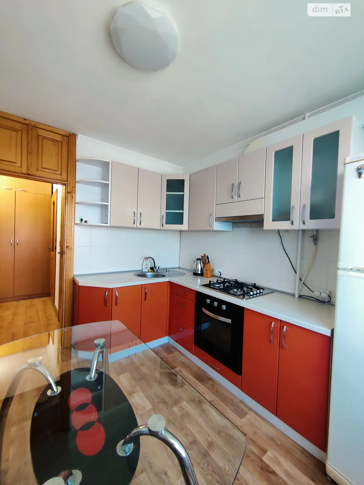 Продается 2-комнатная квартира 52.3 кв. м в Черновцах, цена: 62900 $ - фото 1