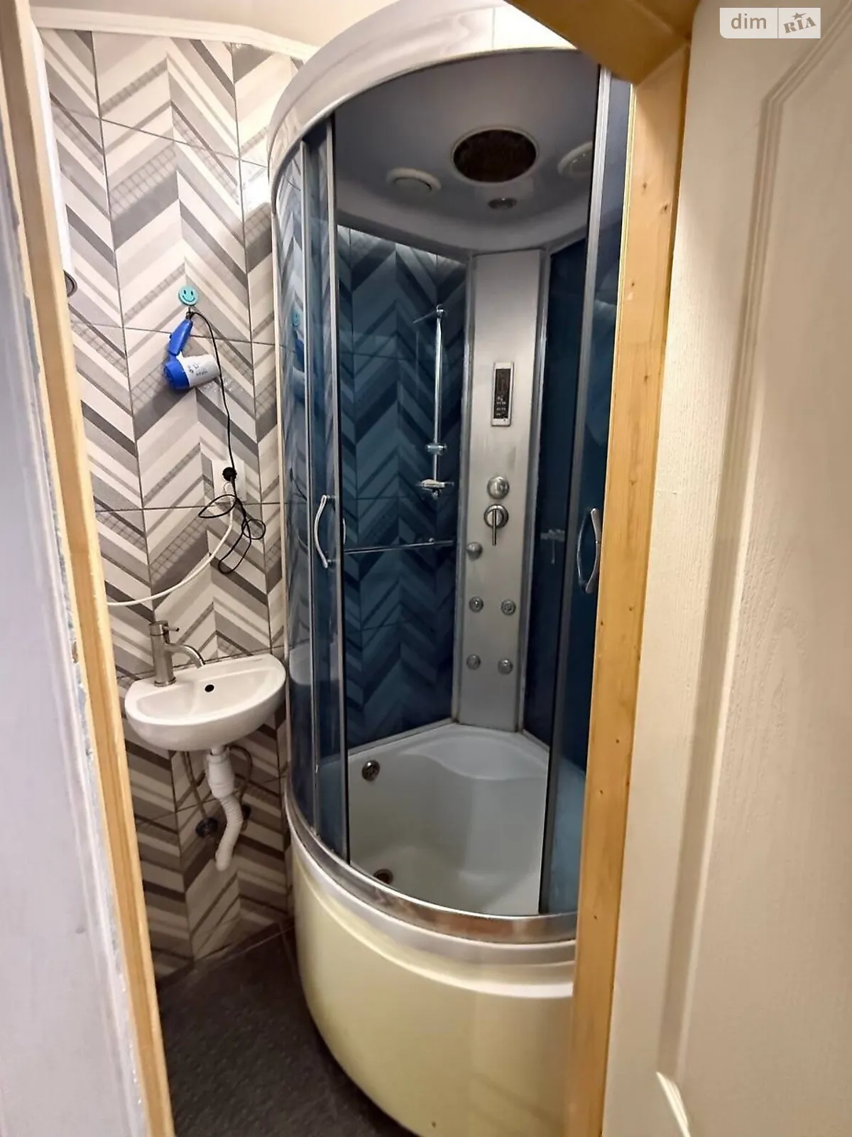 Продається 1-кімнатна квартира 16 кв. м у Хмельницькому, вул. Яворницького - фото 1