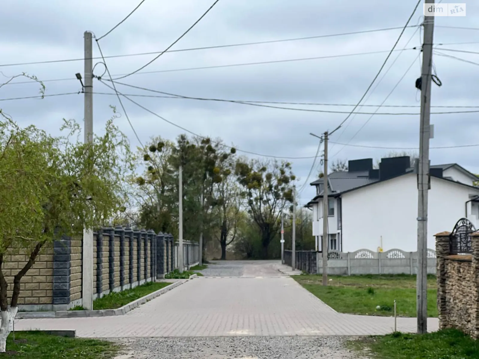 Продается земельный участок 9.2 соток в Ровенской области, цена: 32000 $ - фото 1