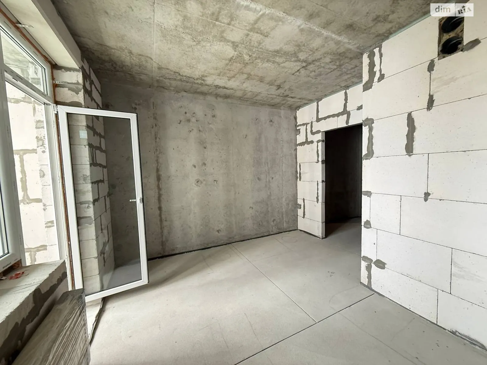 Продается 1-комнатная квартира 25.9 кв. м в Одессе, ул. Варненская, 27А - фото 1