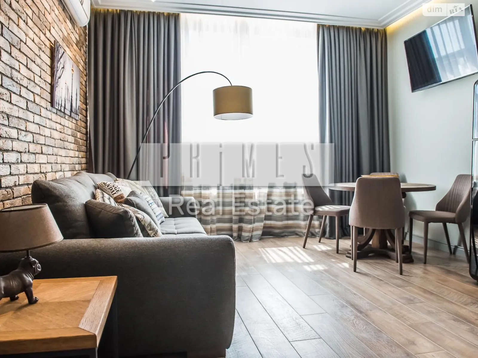 Сдается в аренду 2-комнатная квартира 118.7 кв. м в Киеве, ул. Андрея Верхогляда(Драгомирова), 11 - фото 1