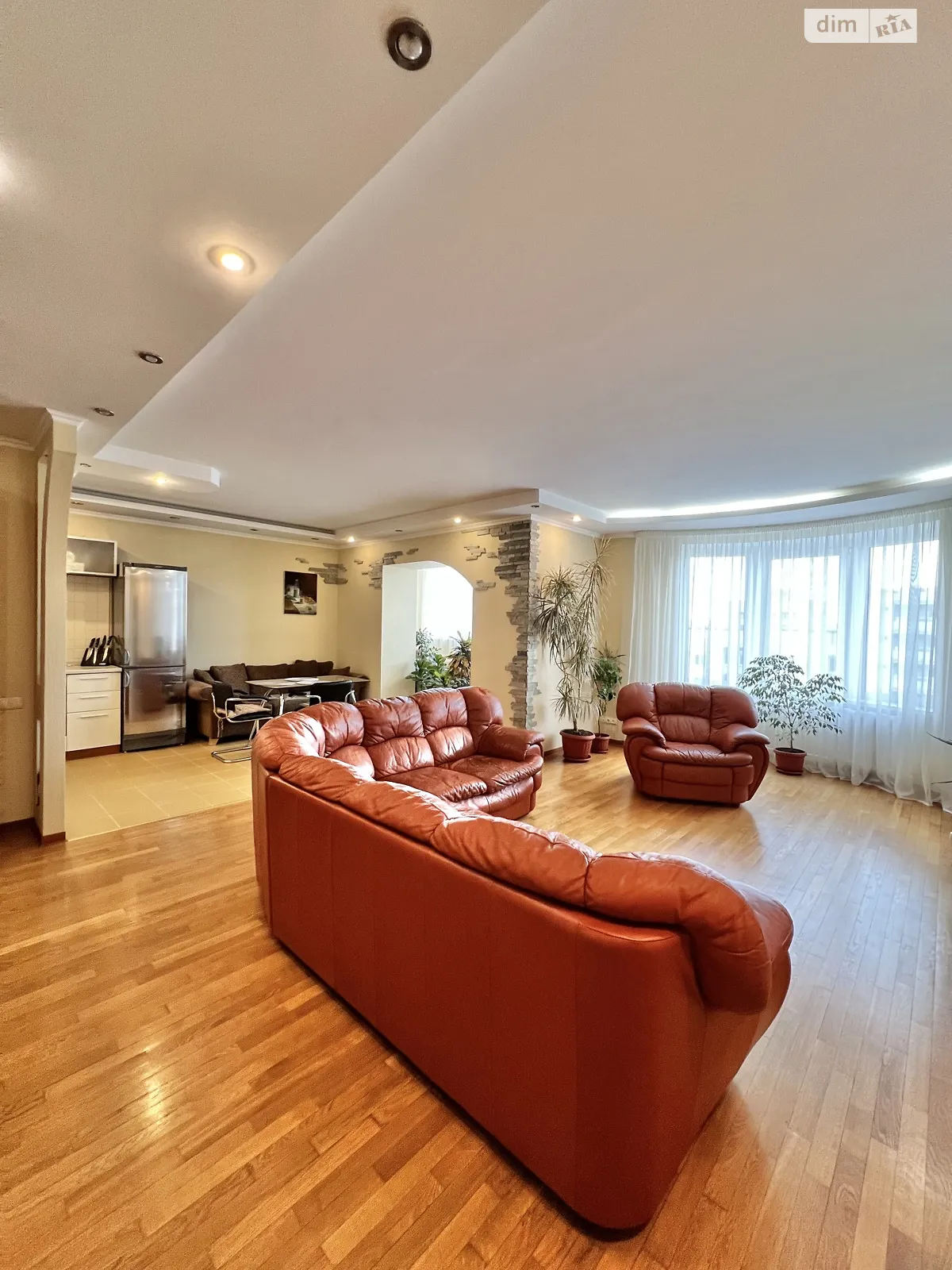 Продається 2-кімнатна квартира 77 кв. м у Києві, цена: 131000 $ - фото 1