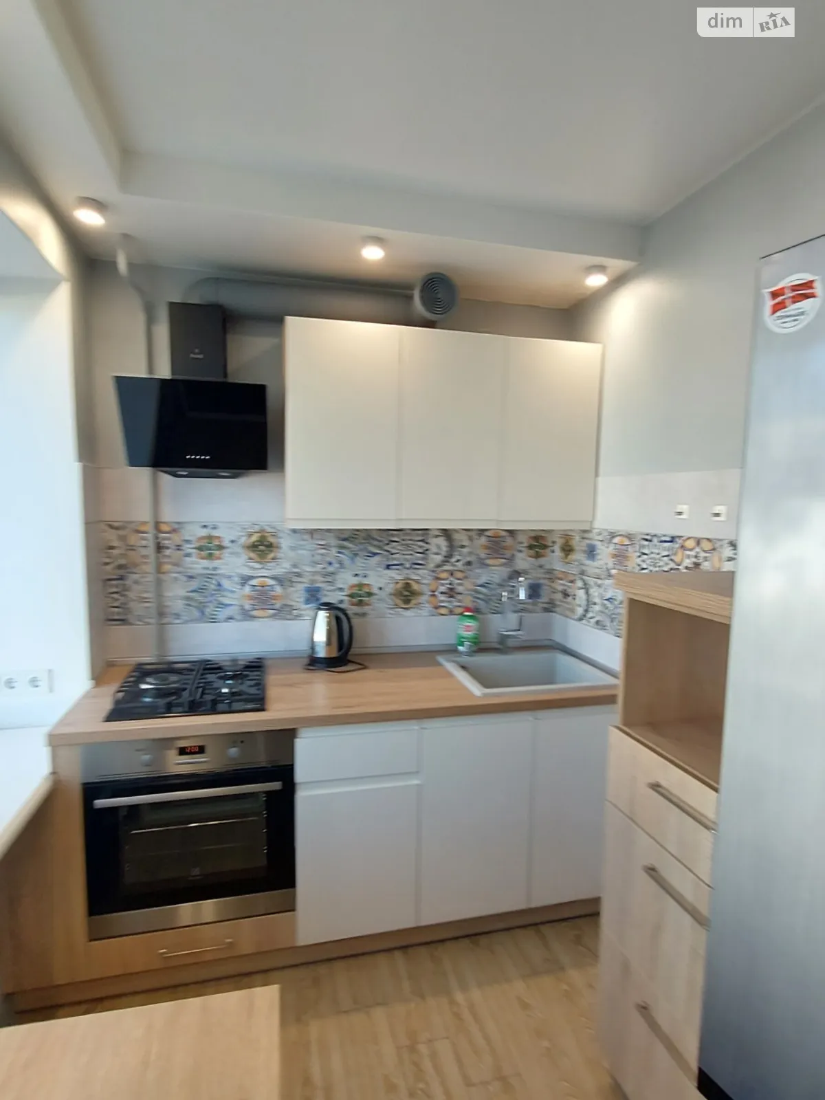 2-кімнатна квартира 43.86 кв. м у Запоріжжі, просп. Соборний, 68/24 - фото 1