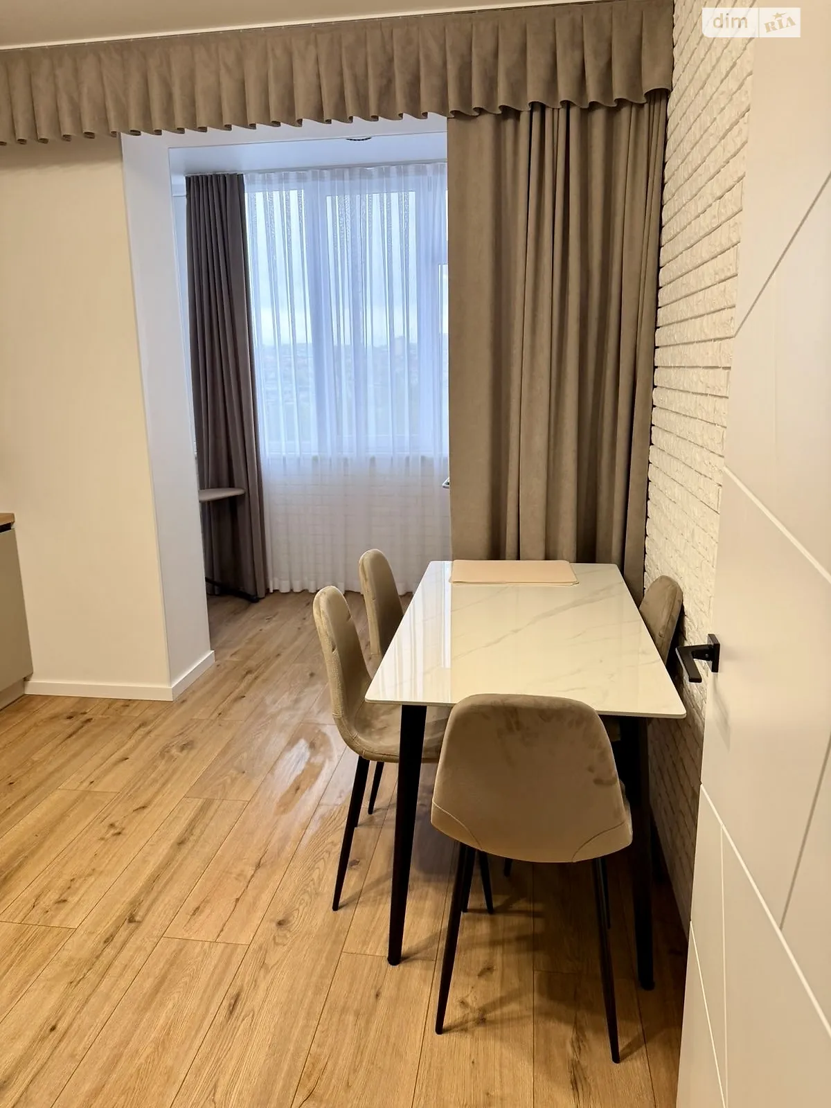 Здається в оренду 1-кімнатна квартира 50 кв. м у Хмельницькому, вул. Озерна - фото 1