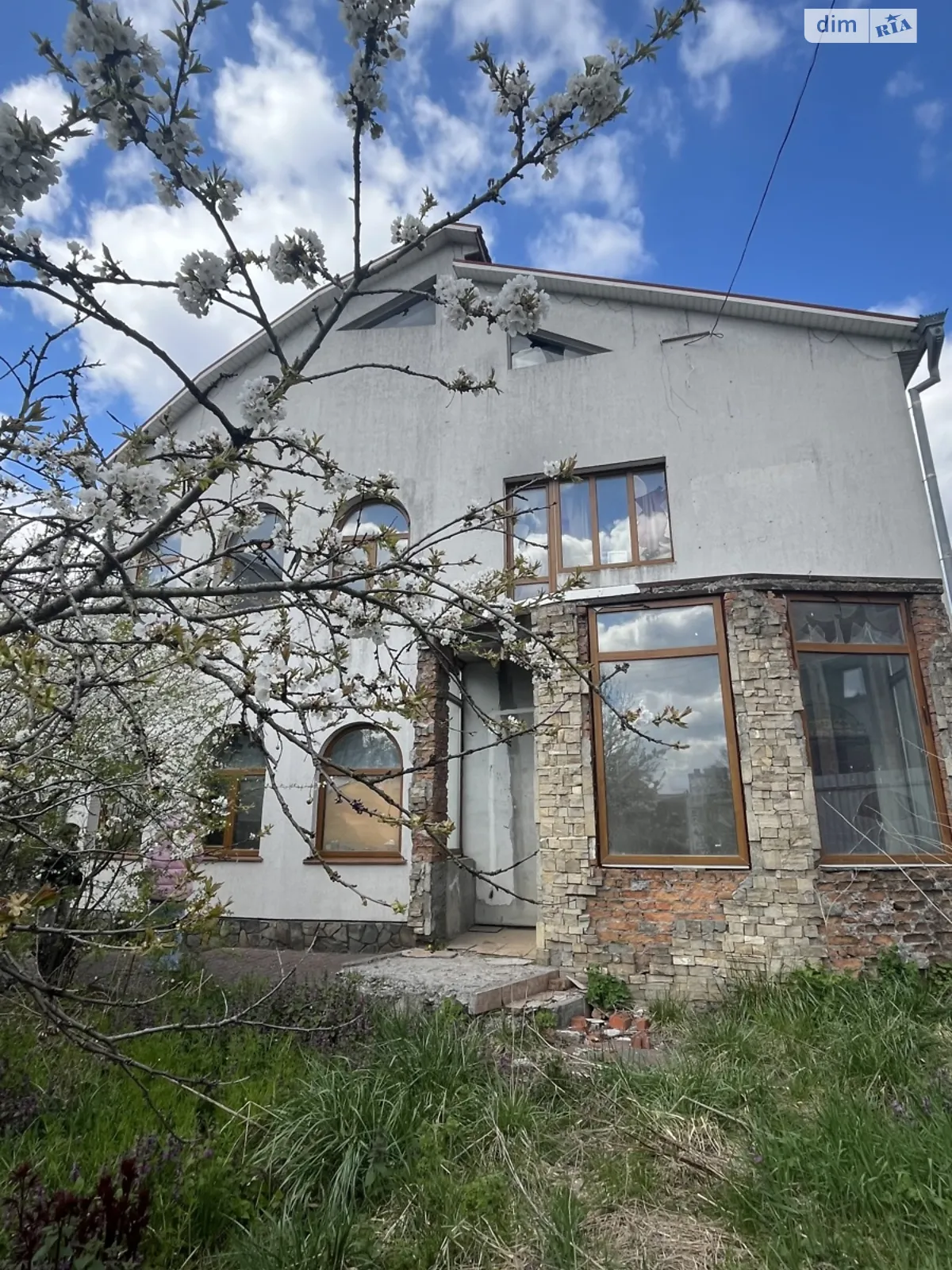 Продается дом на 2 этажа 269 кв. м с мансардой, цена: 85000 $ - фото 1