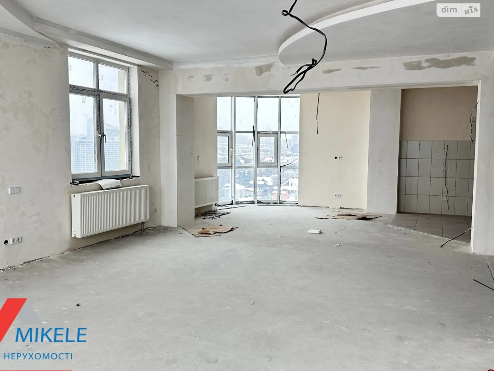 Продается 3-комнатная квартира 152.4 кв. м в Киеве, ул. Зверинецкая, 59 - фото 1