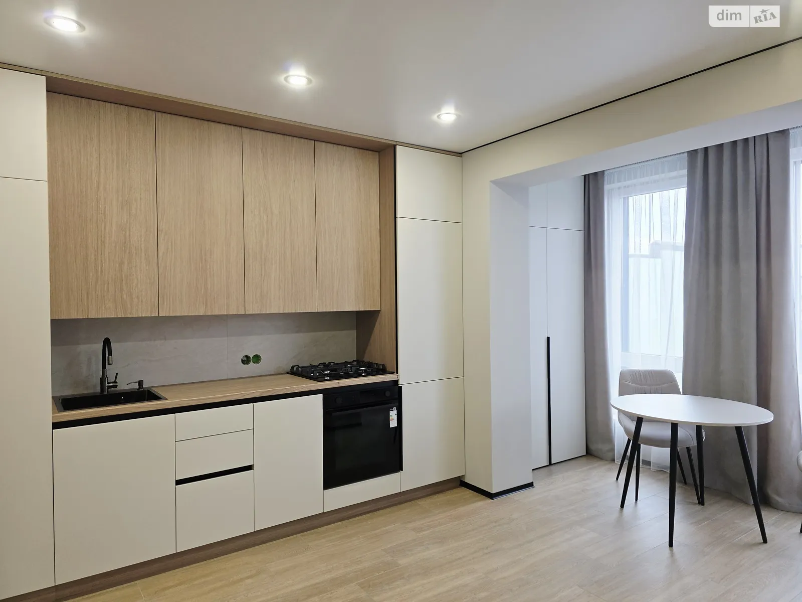 Продается 1-комнатная квартира 26.8 кв. м в Бармаках, ул. Единства - фото 1