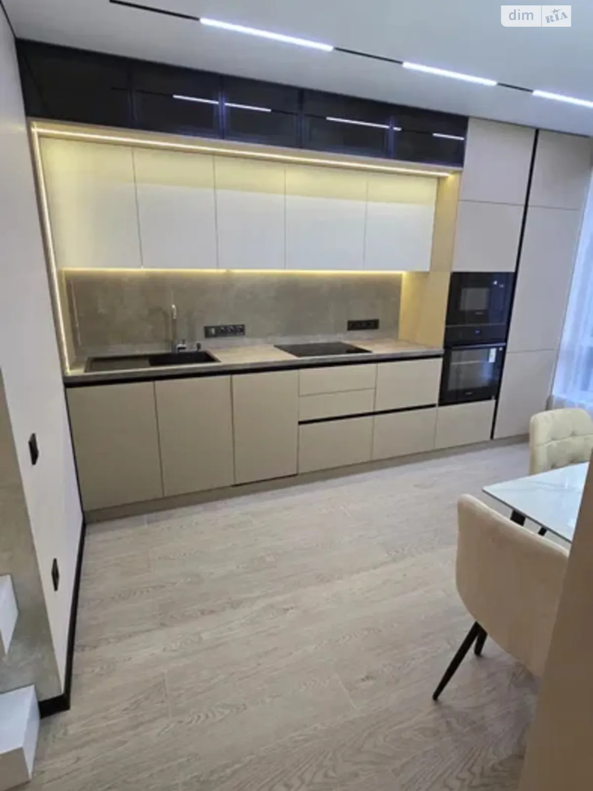 Сдается в аренду 1-комнатная квартира 40 кв. м в Ивано-Франковске, ул. Вовчинецька - фото 1