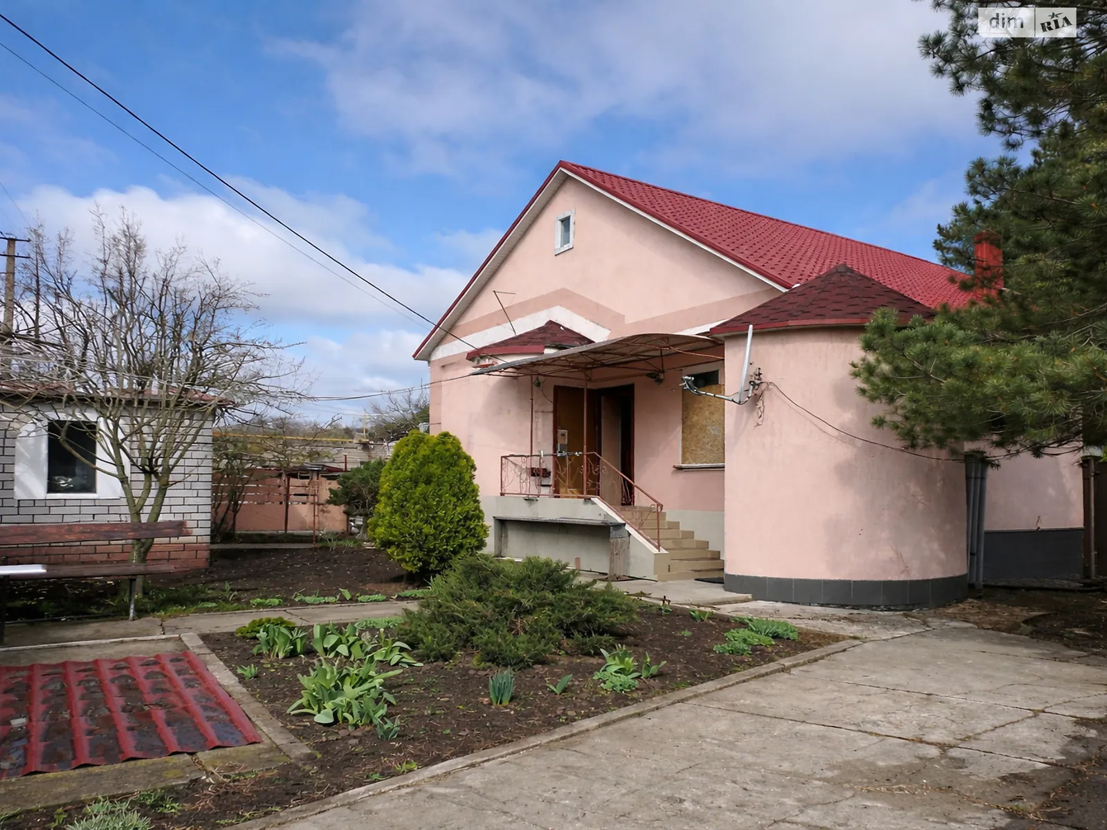 Продается одноэтажный дом 101 кв. м с верандой, цена: 45000 $ - фото 1