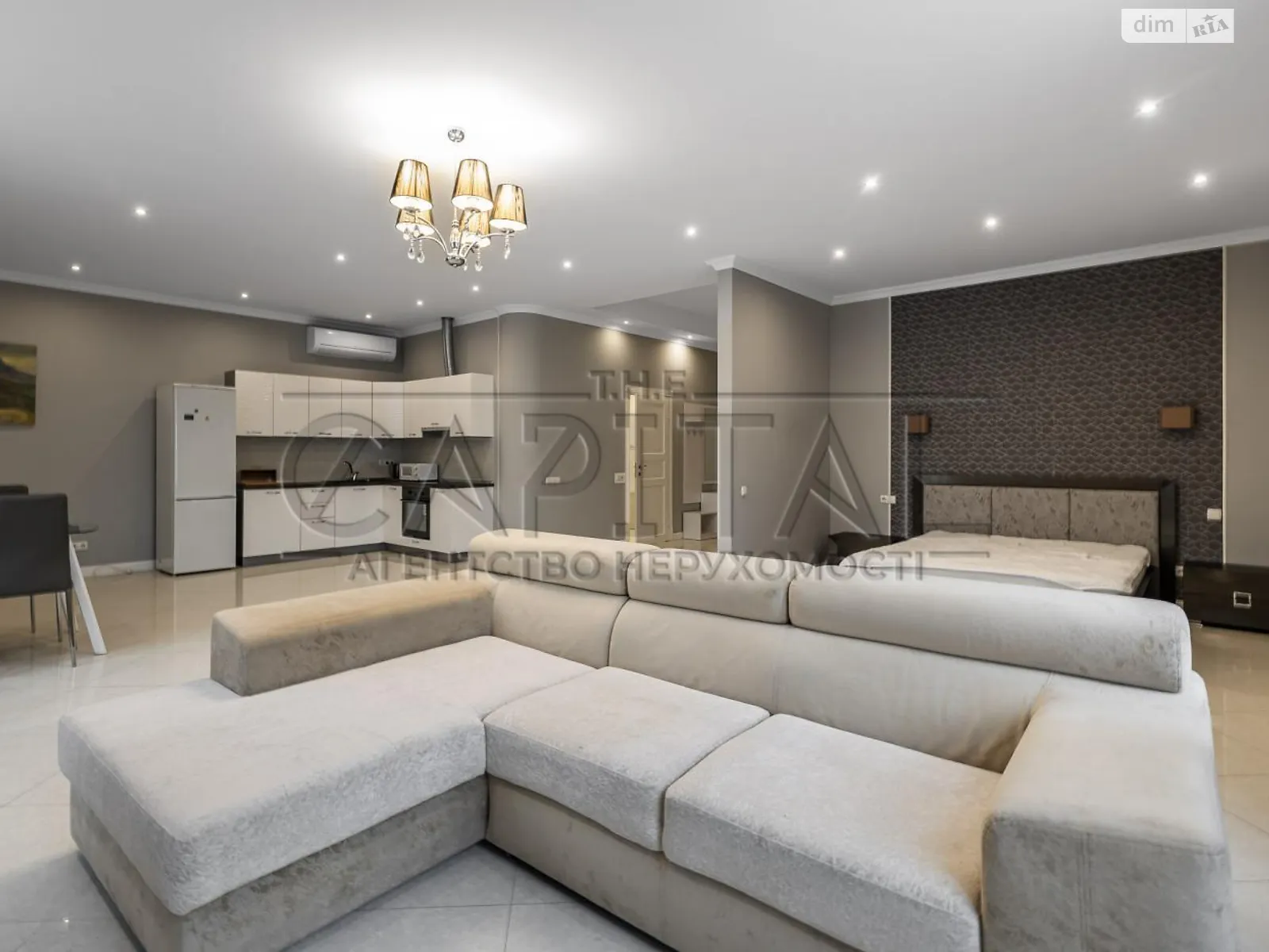 Продается офис 86.1 кв. м в бизнес-центре, цена: 207000 $ - фото 1