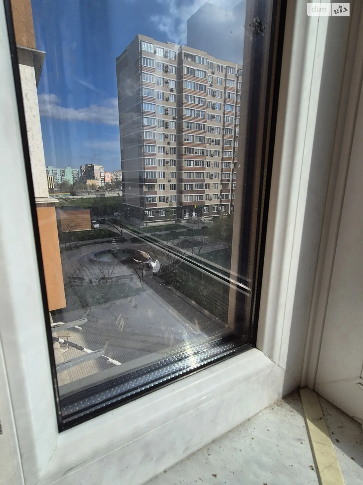 Продается 2-комнатная квартира 59 кв. м в Черноморске, ул. Защитников Украины(1 Мая) - фото 1