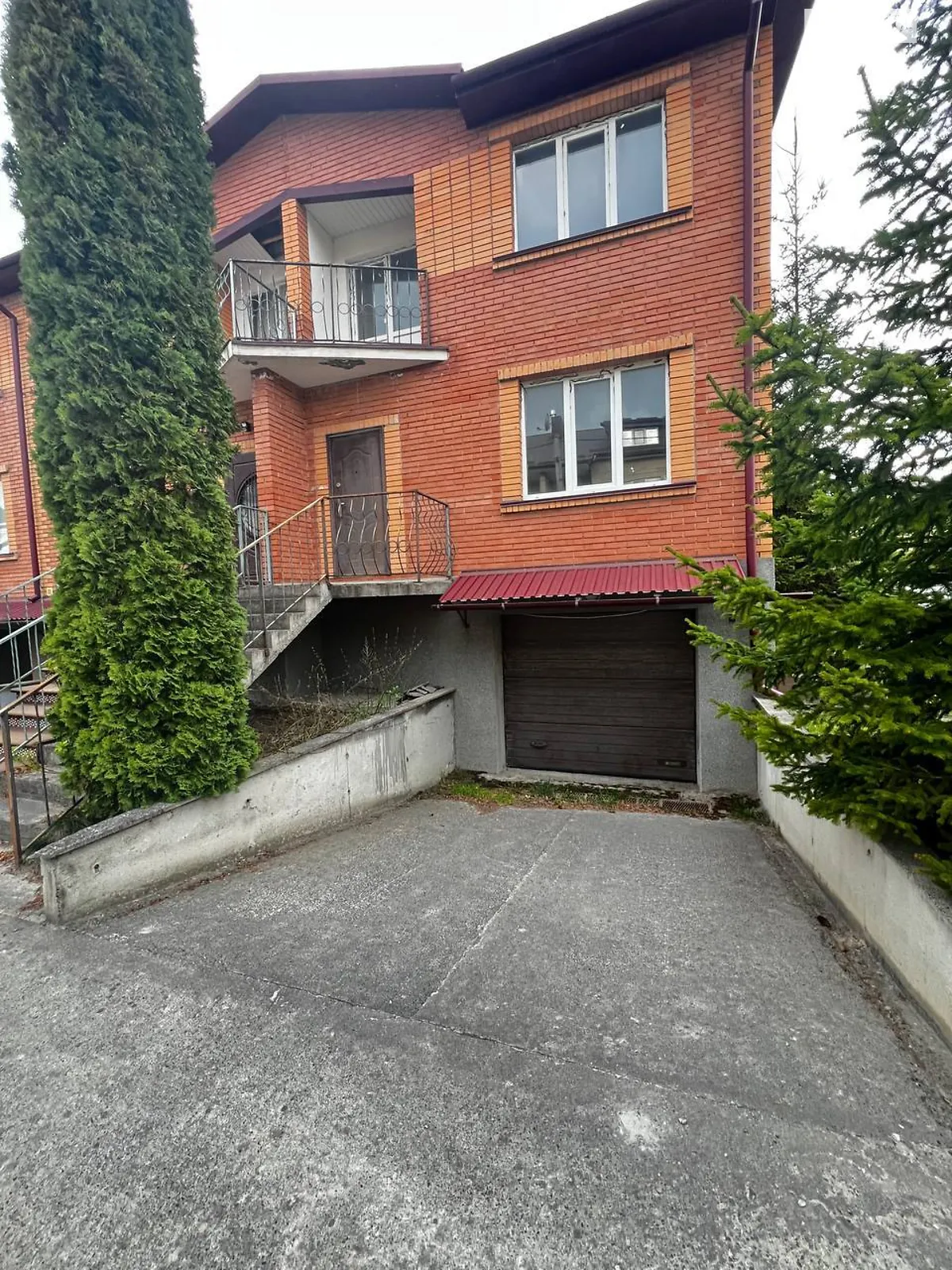 Продается дом на 2 этажа 167.8 кв. м с балконом, цена: 75000 $ - фото 1