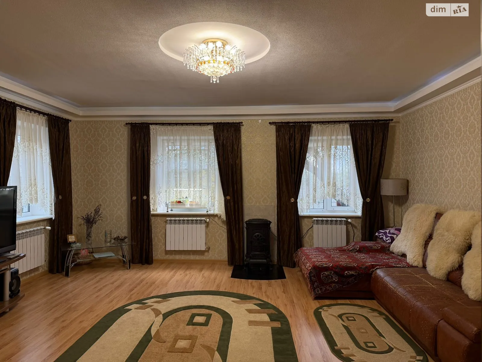 Продается одноэтажный дом 110.2 кв. м с камином, цена: 75000 $ - фото 1