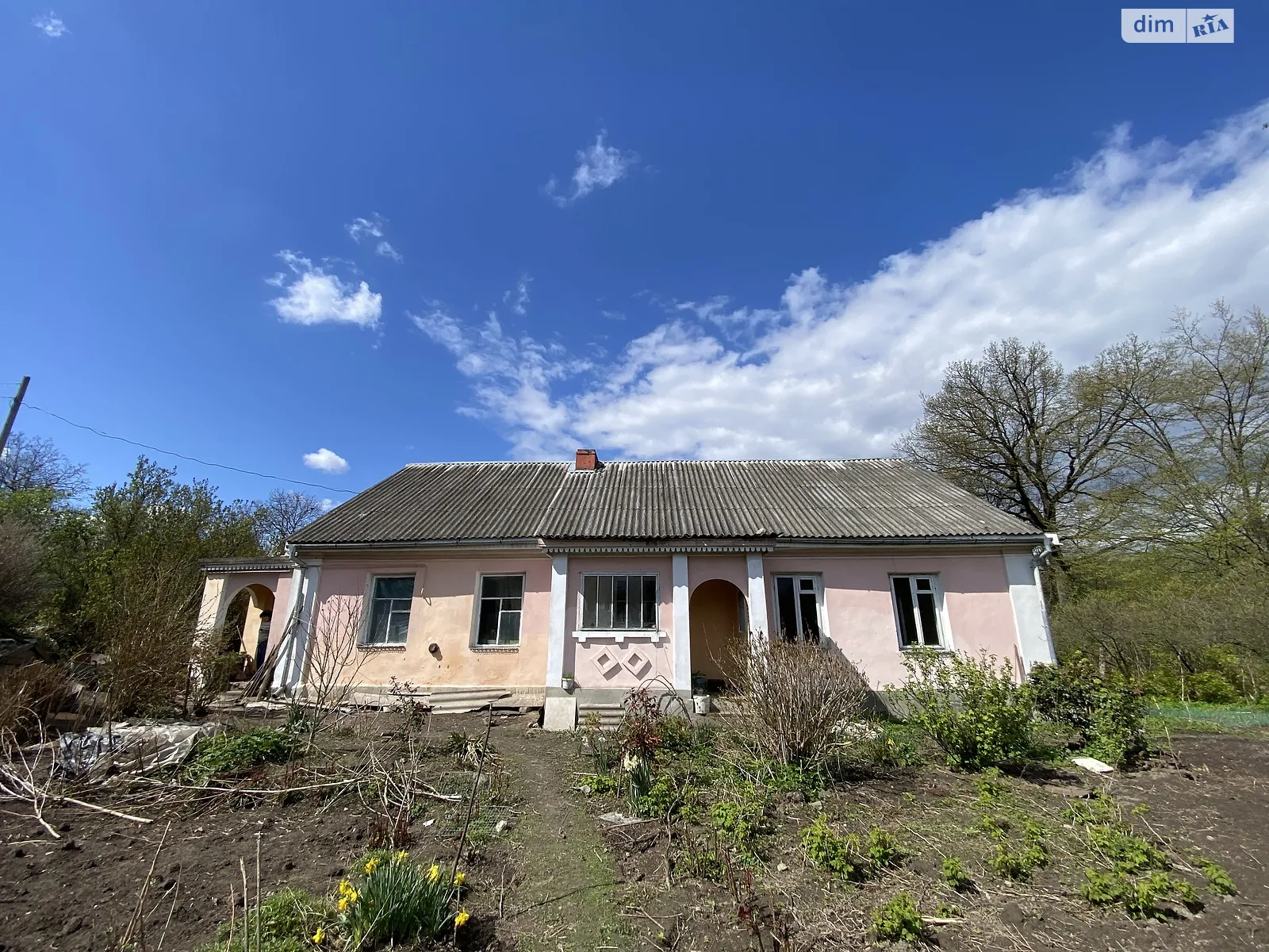 Продается одноэтажный дом 200 кв. м с беседкой, цена: 35000 € - фото 1