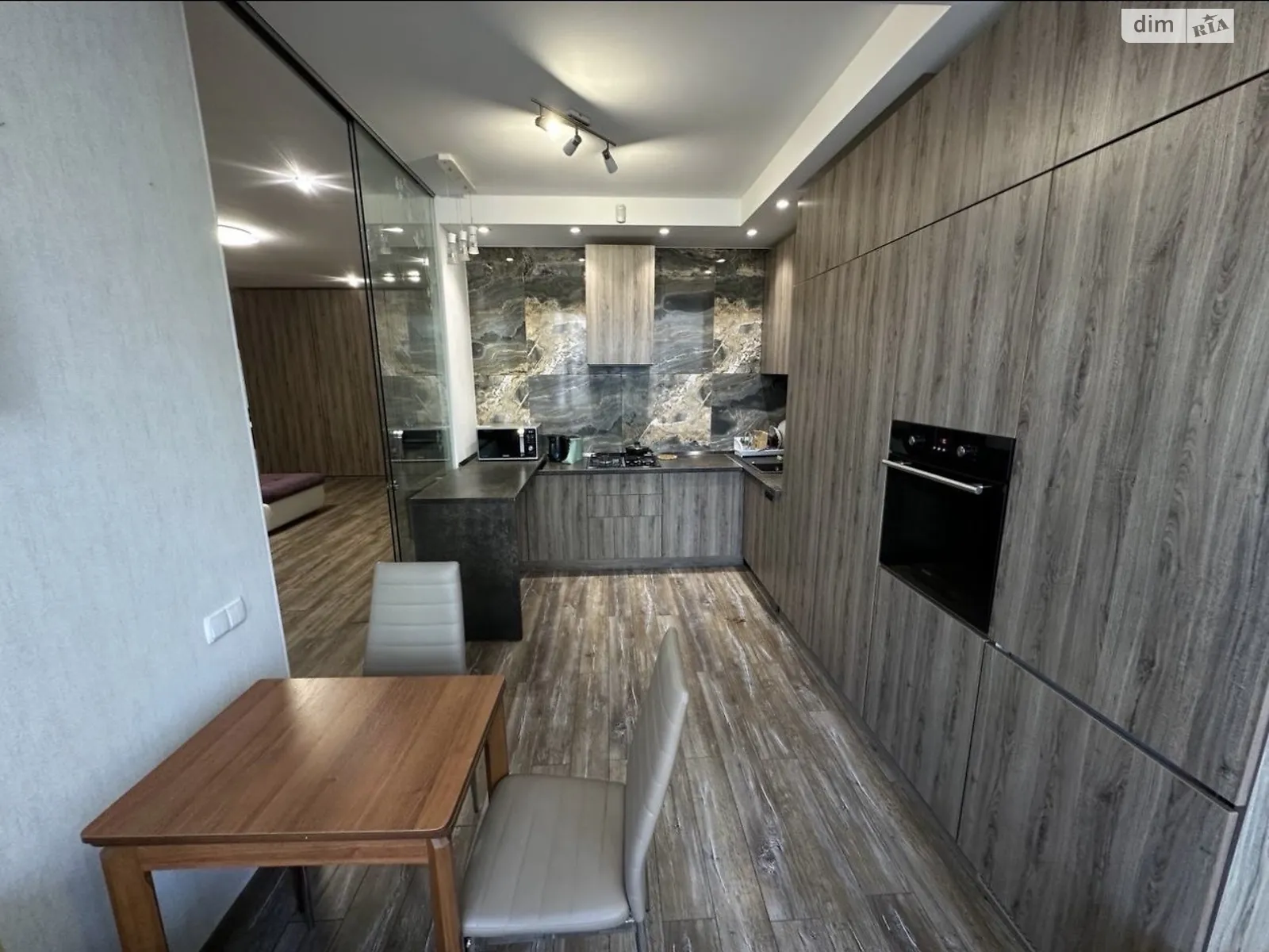 Продается 3-комнатная квартира 95 кв. м в Полтаве, ул. Бедного Александра - фото 1