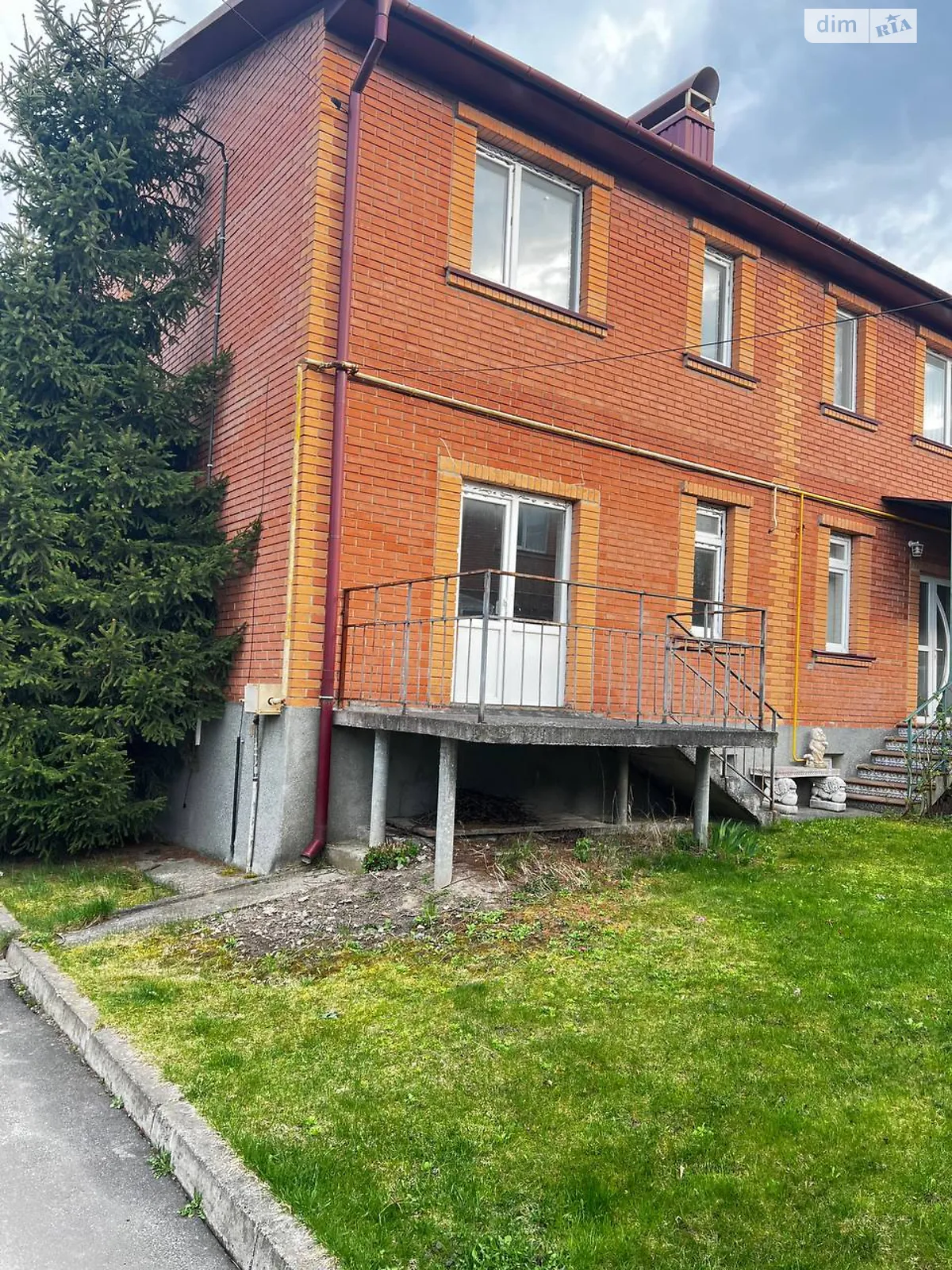 Продается дом на 2 этажа 167.8 кв. м с участком, цена: 75000 $ - фото 1