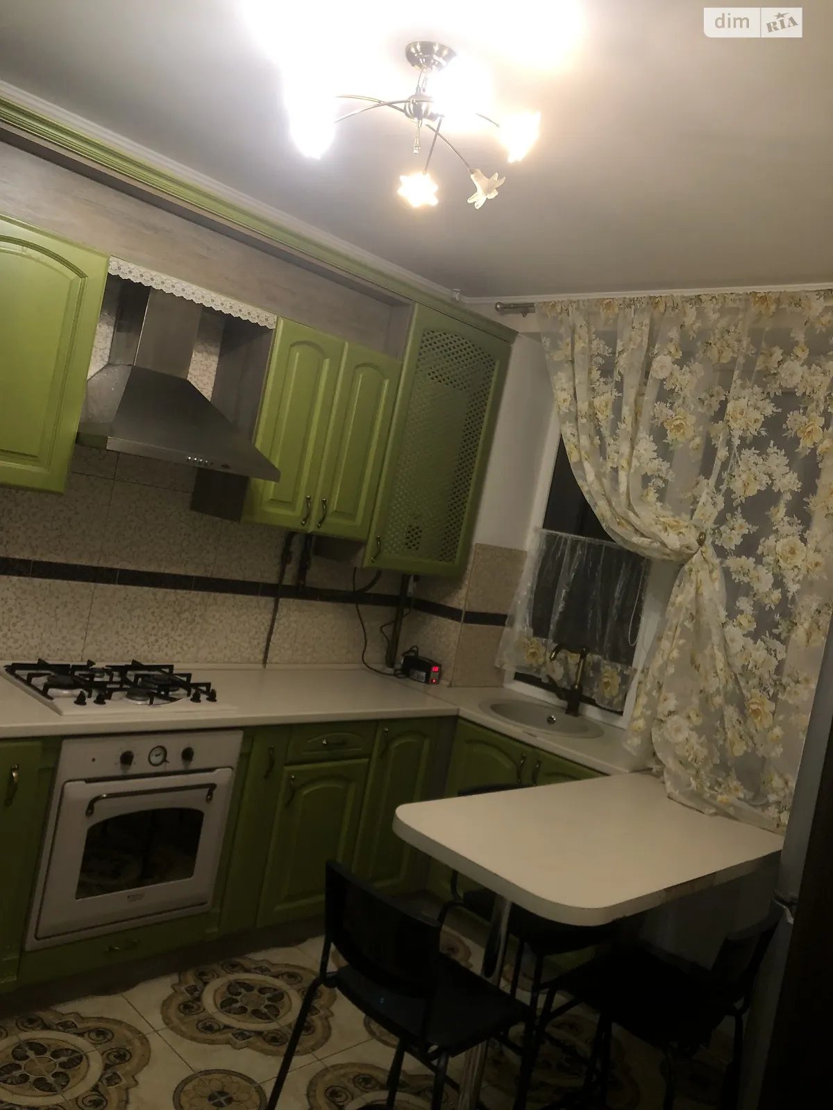 Сдается в аренду 3-комнатная квартира 72 кв. м в Ивано-Франковске, ул. Подгорянки Марии, 14А - фото 1