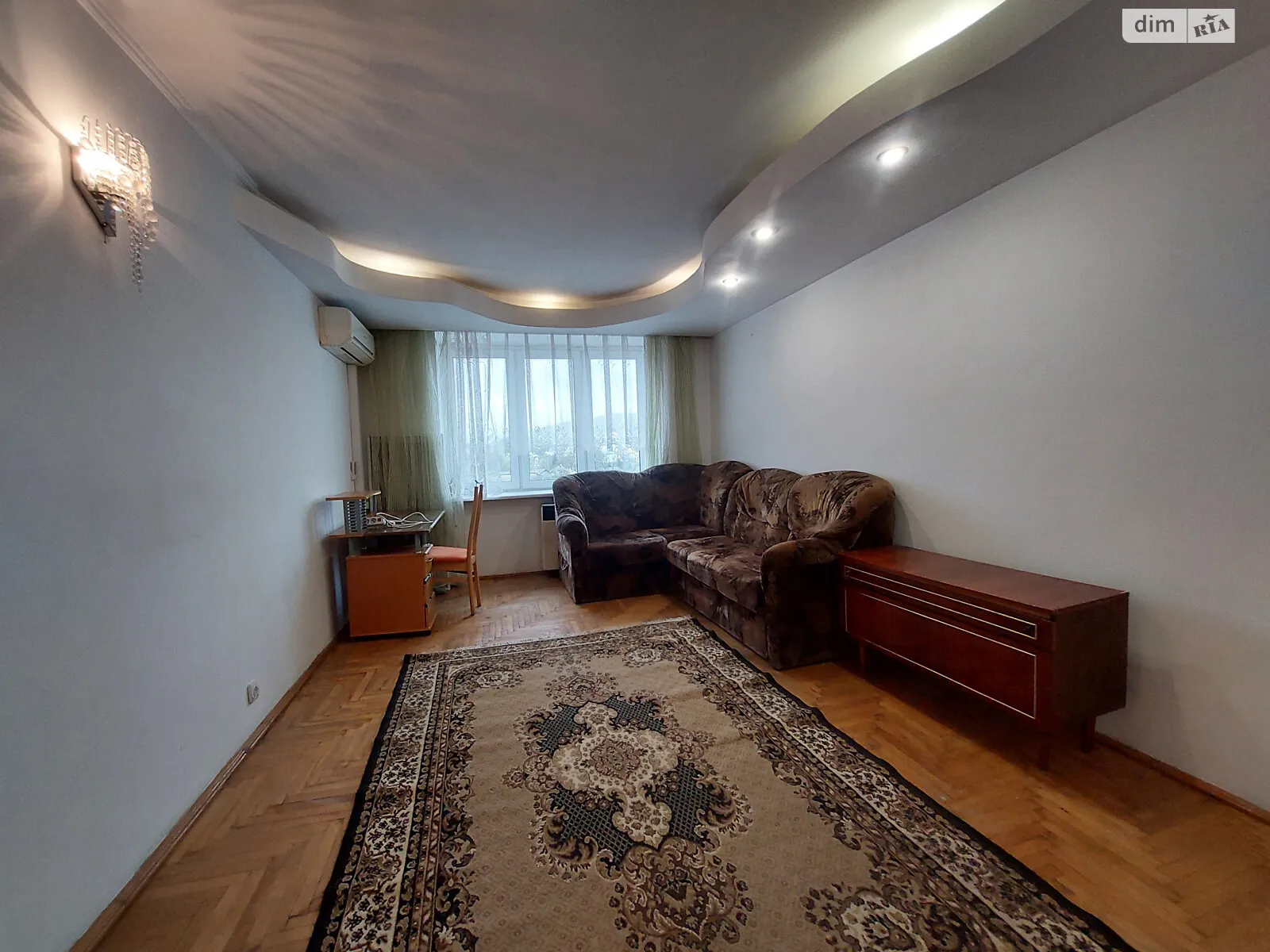 Продается 3-комнатная квартира 67.6 кв. м в Бориславе, ул. Ковалива - фото 1