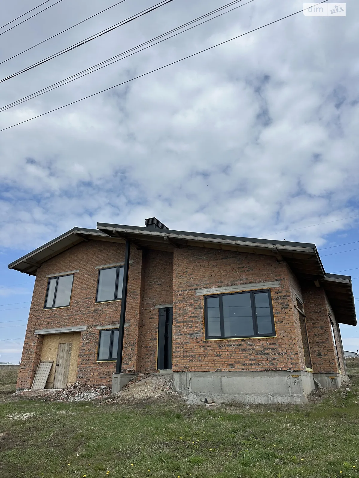 Продається будинок 2 поверховий 189 кв. м з гаражем, цена: 210000 $ - фото 1