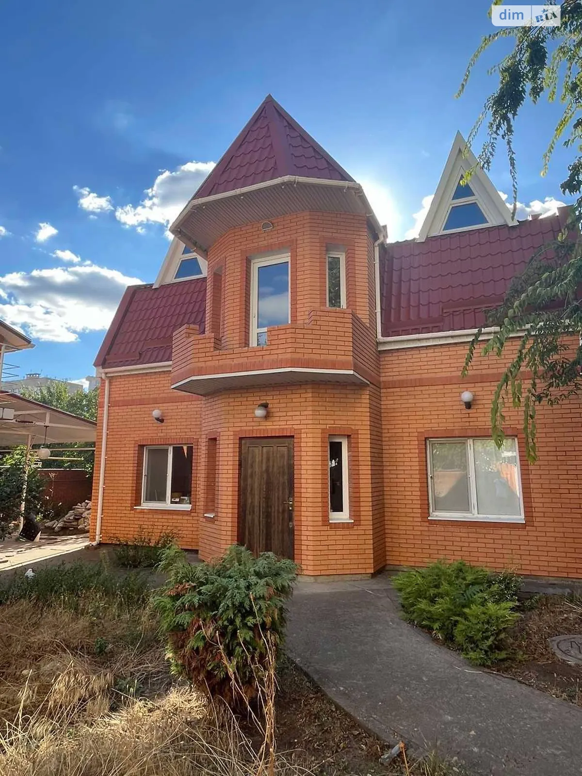 Продается дом на 2 этажа 185.4 кв. м с беседкой, цена: 450000 $ - фото 1