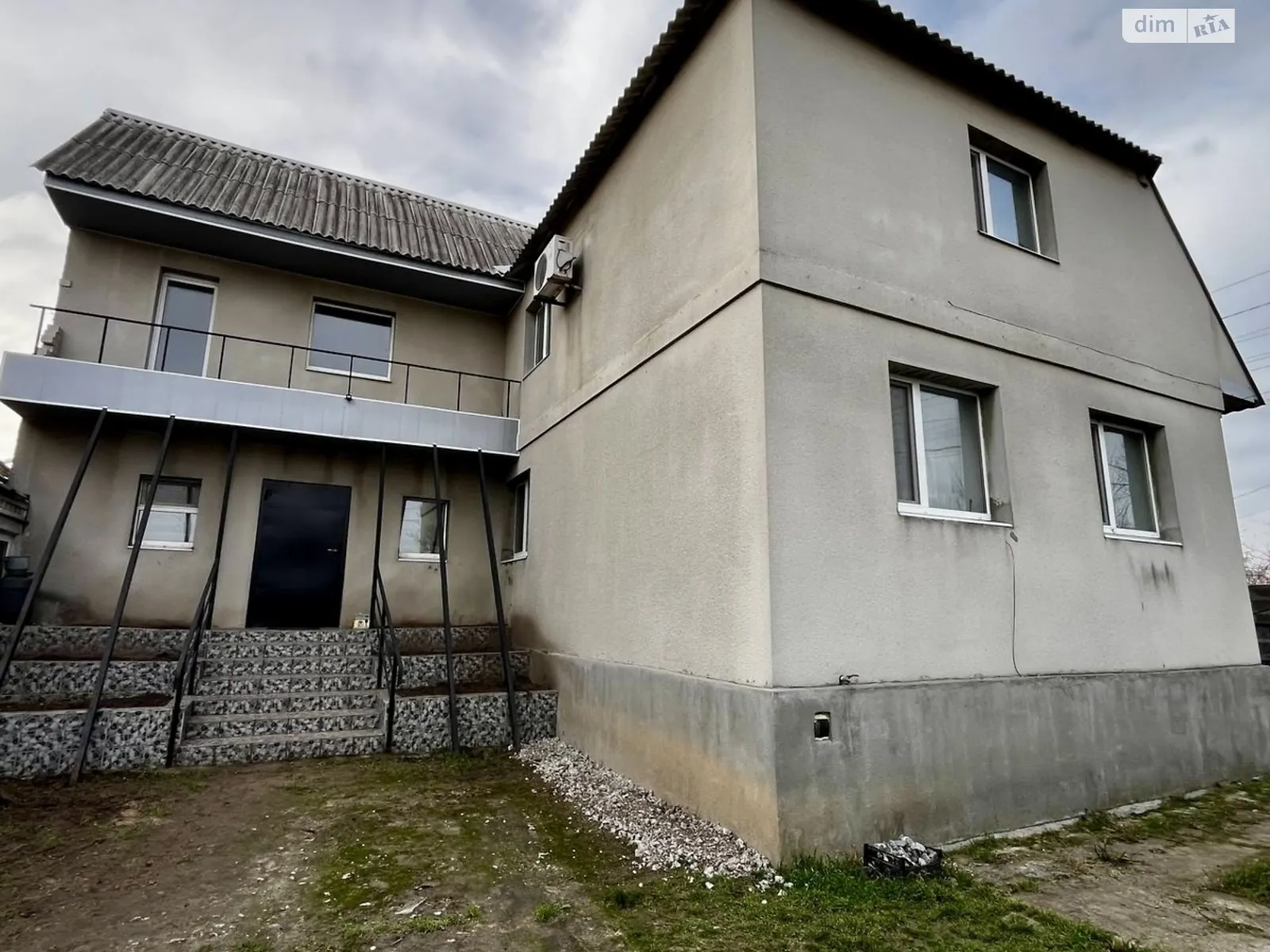 Продается дом на 2 этажа 140 кв. м с подвалом, цена: 90000 $ - фото 1