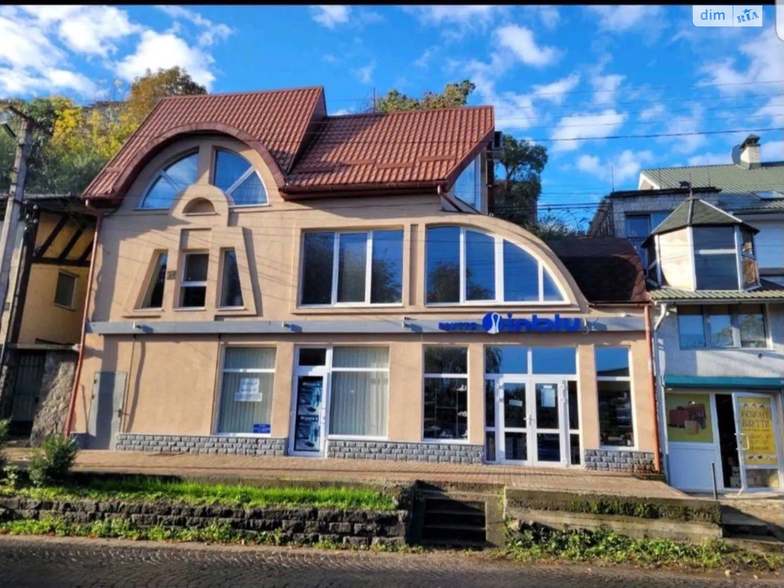 Здається в оренду 3-кімнатна квартира 100 кв. м у Ужгороді, вул. Фединця, 7 - фото 1