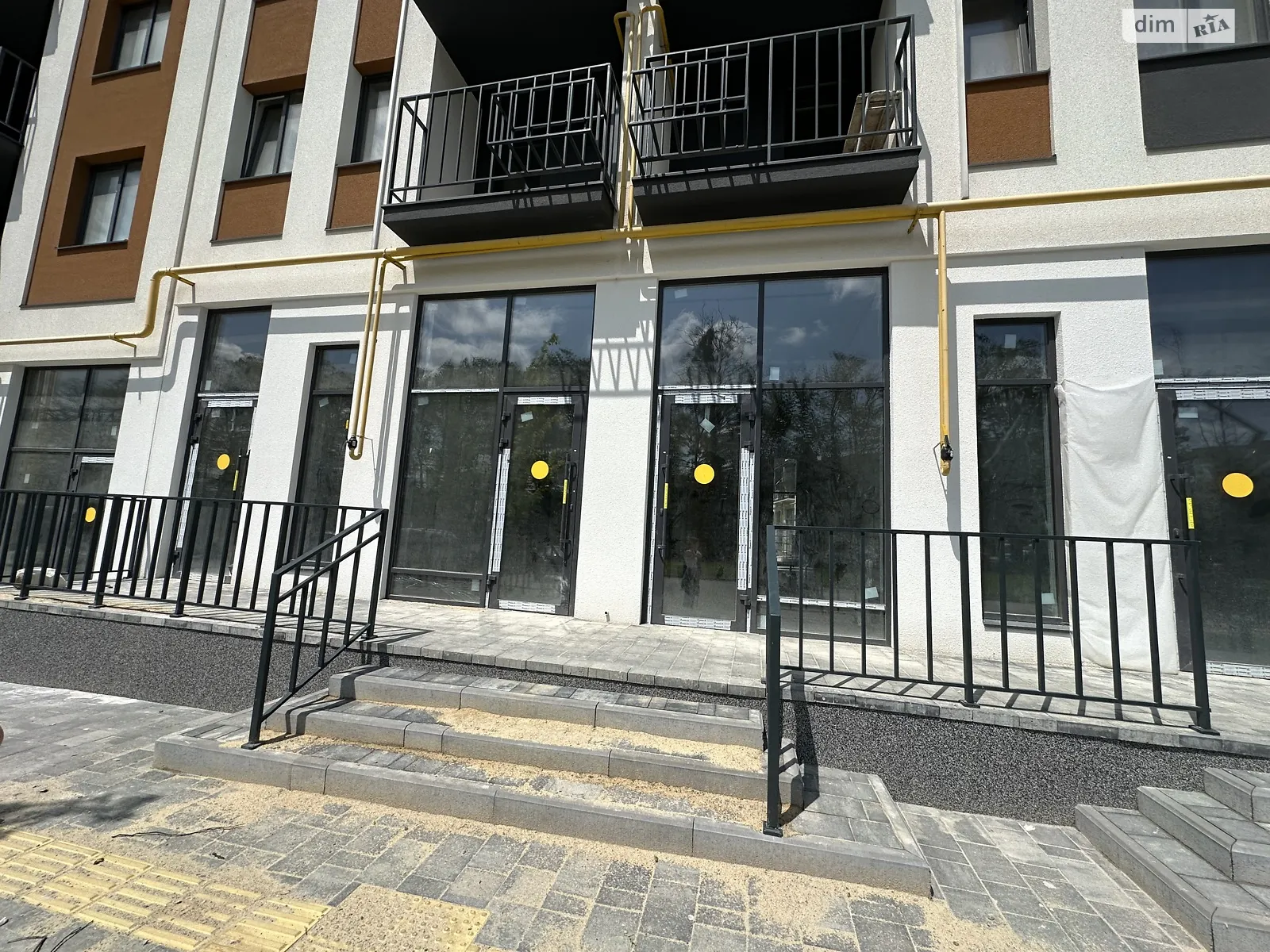 Сдается в аренду помещения свободного назначения 46 кв. м в 10-этажном здании, цена: 1380 $ - фото 1