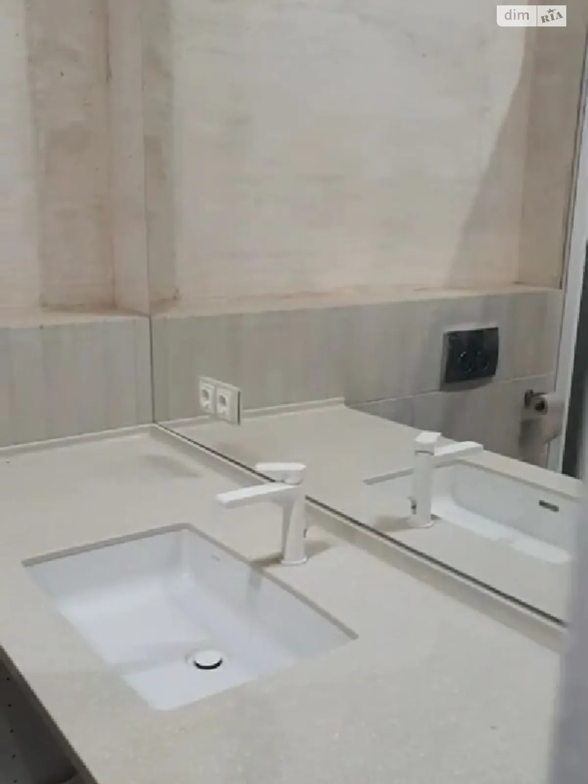 Продается 1-комнатная квартира 48 кв. м в Харькове, ул. Дмитрия Антоненко(Минская), 49 - фото 1