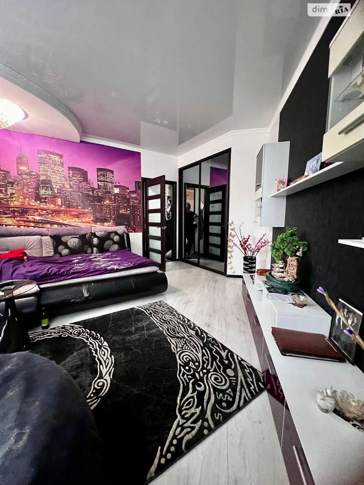 Продается 3-комнатная квартира 67.4 кв. м в Буче, ул. Михаила Матюшенко(Воинов-Интернационалистов), 16А - фото 1