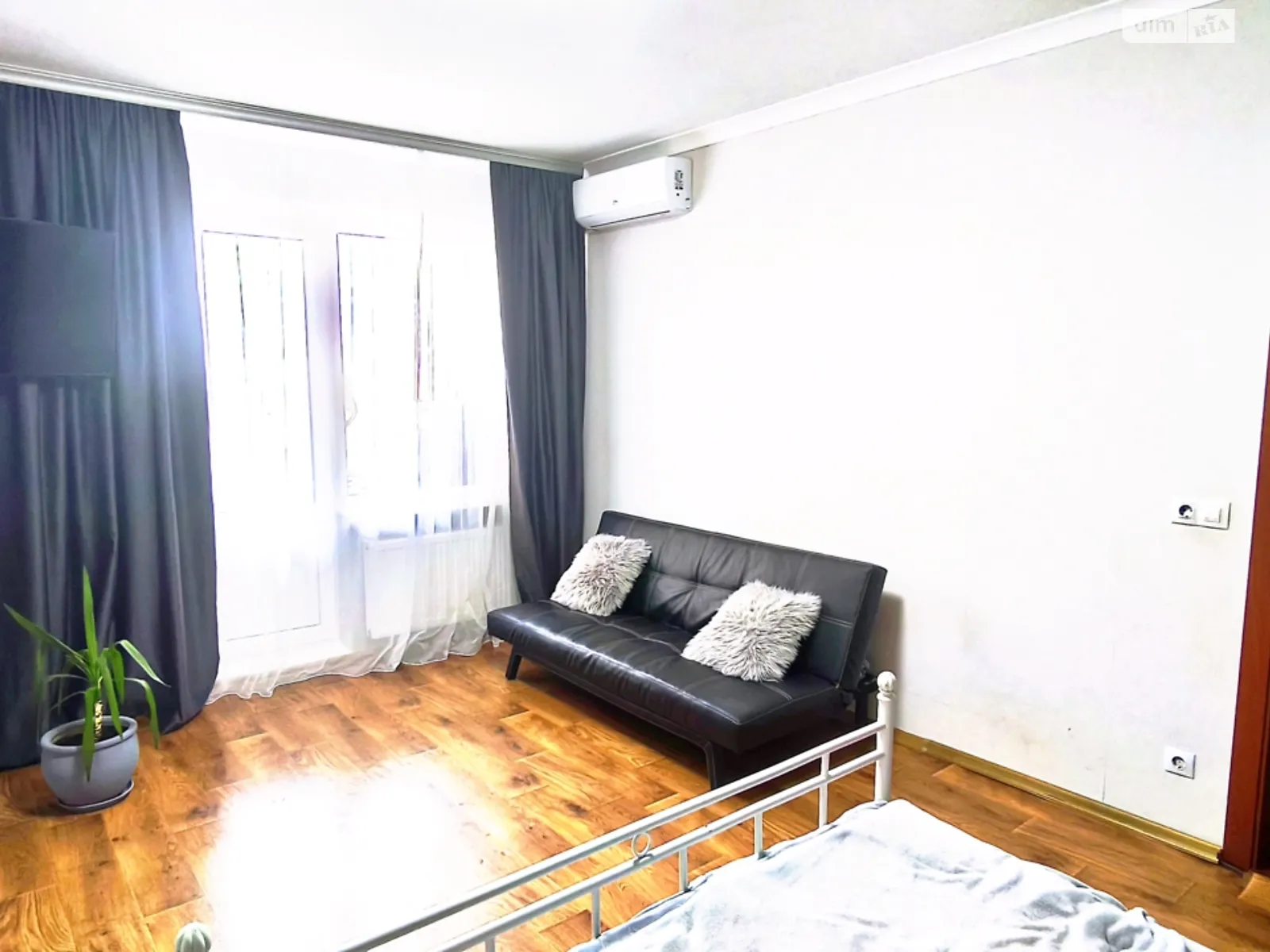 Продается 2-комнатная квартира 75.4 кв. м в Вышгороде, ул. Кургузова, 1А корпус 3 - фото 1