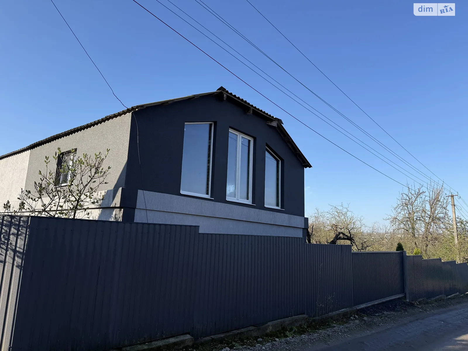 Продается дом на 2 этажа 149 кв. м с беседкой, цена: 100000 $ - фото 1