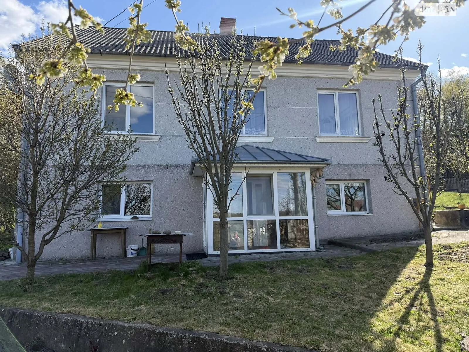 Продается дом на 2 этажа 141.5 кв. м с баней/сауной, цена: 55000 $ - фото 1