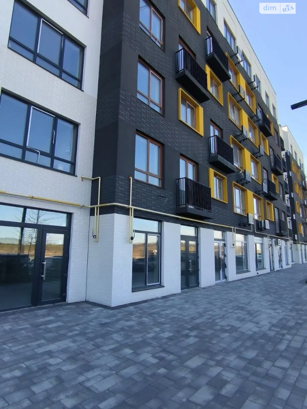 Продается офис 31 кв. м в бизнес-центре, цена: 57000 $ - фото 1