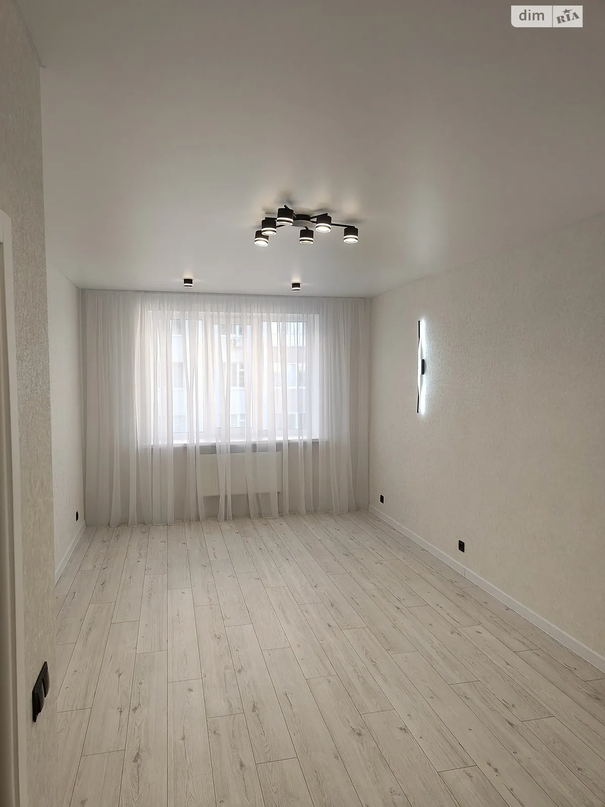 Продается 1-комнатная квартира 45.7 кв. м в Хмельницком, ул. Лесогриневецкая, 34В - фото 1