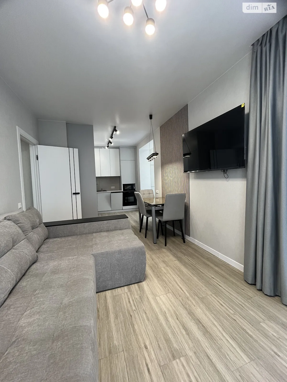 Сдается в аренду 1-комнатная квартира 55 кв. м в Хмельницком, ул. Подольская - фото 1