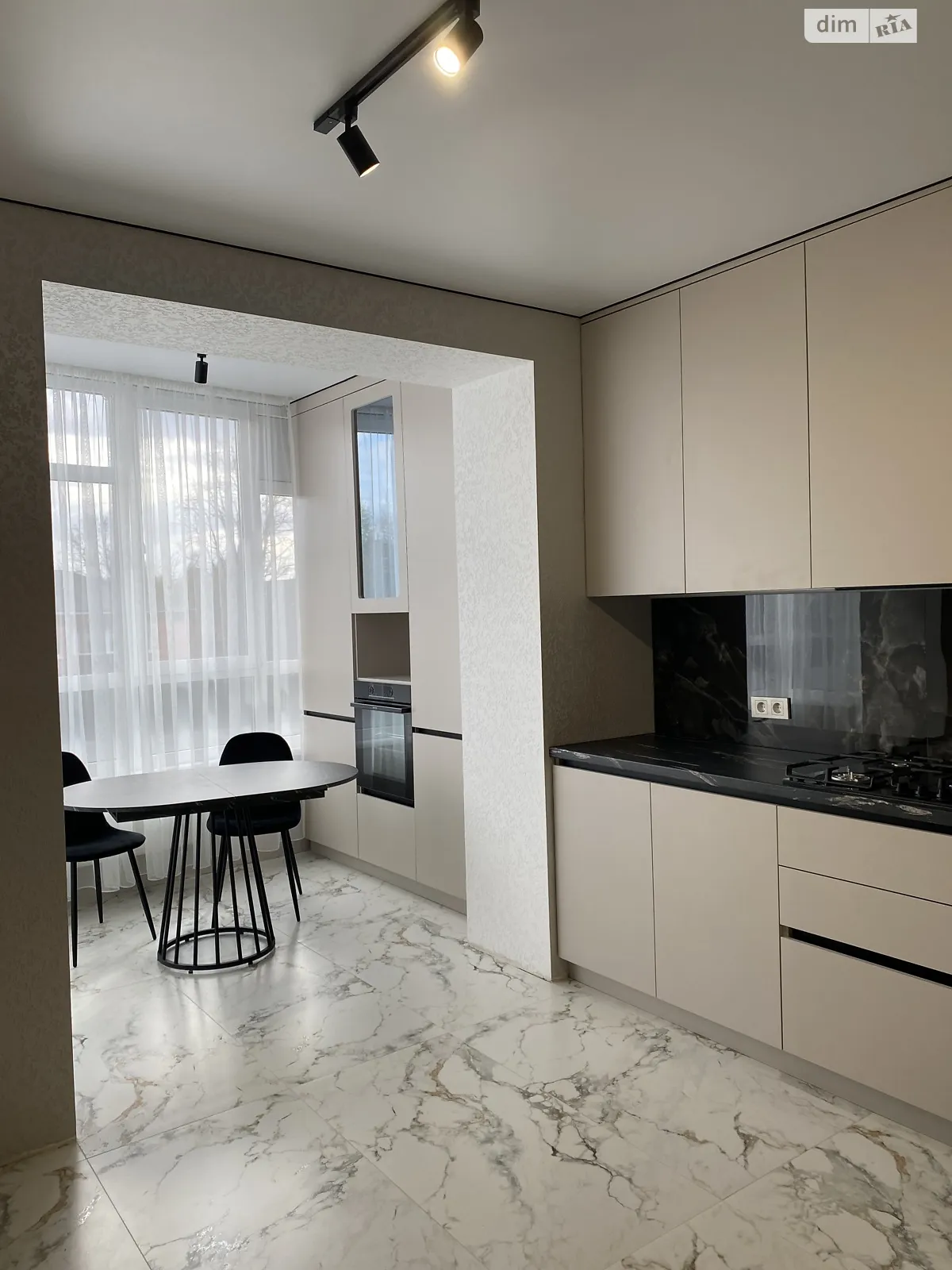 Сдается в аренду 1-комнатная квартира 54 кв. м в Хмельницком, ул. Шевченко, 39 - фото 1